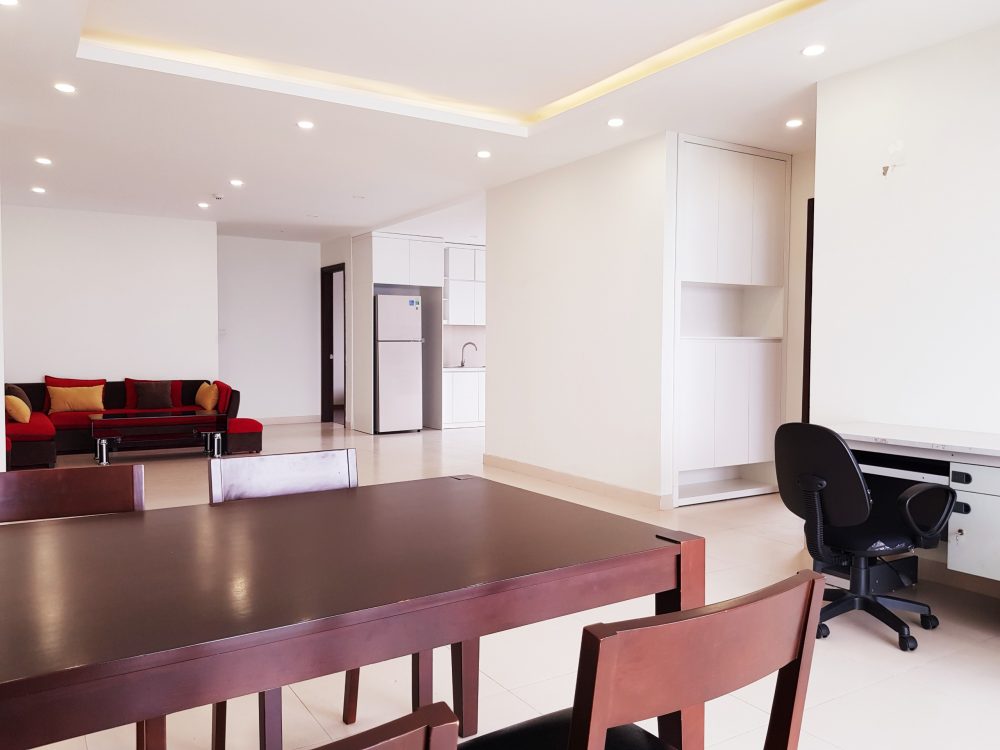 Alternative view of Cho Thuê Chung FLC 36 Phạm Hùng - Mỹ Đình 131m2.3N.full